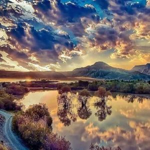 Meet your Posher, Santiago